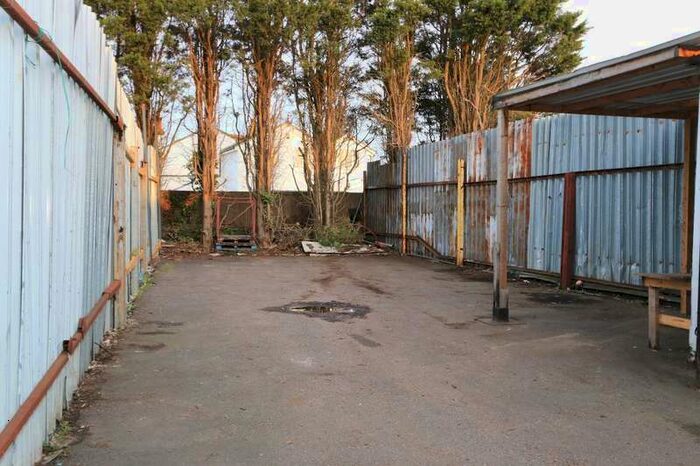 Commercial Land To Rent In Wick Place Farm, Brentwood Road, Bulphan, Upminster, RM14
