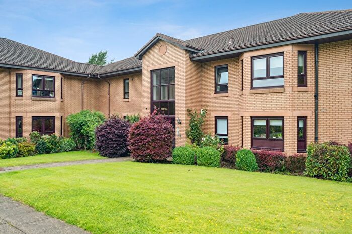 2 Bedroom Flat To Rent In Henderland Road, Bearsden, Glasgow, G61