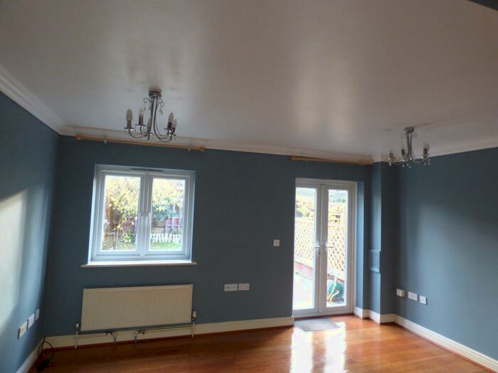 3 Bedroom Semi-Detached House To Rent In George Williams Way, New Town, Colchester, CO1