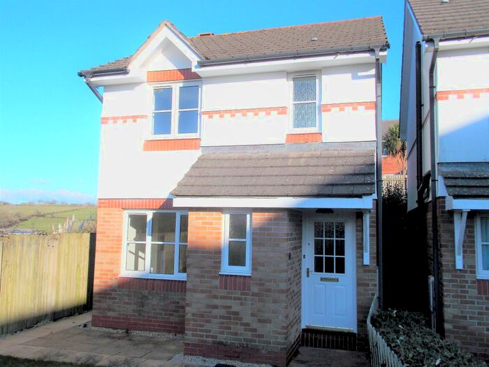 3 Bedroom Detached House To Rent In Pentreath Close, Fowey, Cornwall, PL23