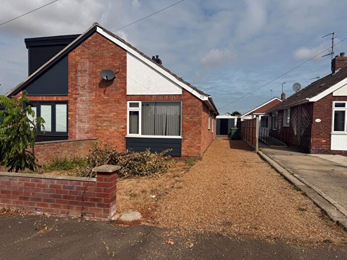 2 Bedroom Semi-Detached Bungalow To Rent In Suffield Way, King'S Lynn, PE30
