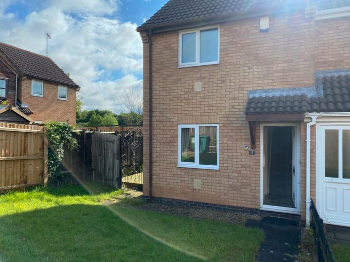 2 Bedroom Town House To Rent In Primrose Way, Leicester, LE9