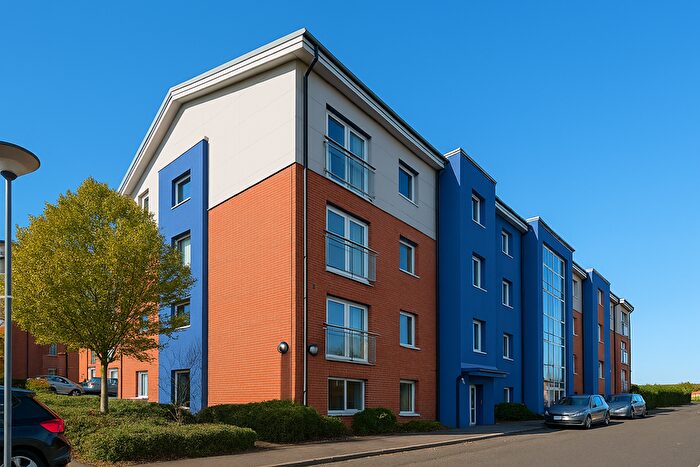 2 Bedroom Flat To Rent In Cleve Way, SM1