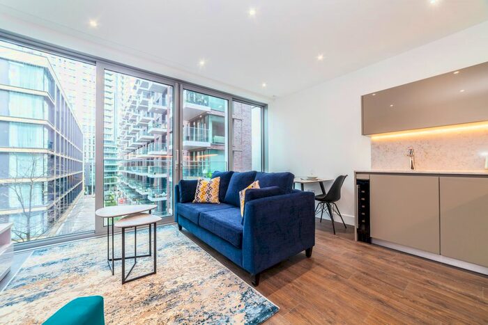 Studio To Rent In Neroli House, Piazza Walk, Goodman Field, London, E1
