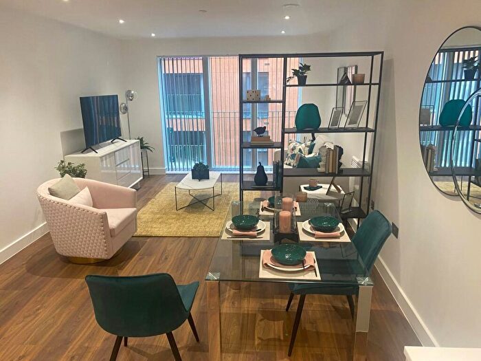 1 Bedroom Apartment To Rent In The Grand Exchange, Market Street, Bracknell, Berkshire, RG12