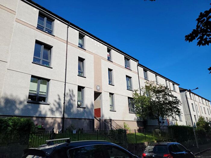 2 Bedroom Flat To Rent In Waterside Street, Gorbals, G5