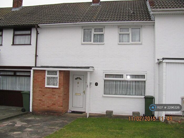 2 Bedroom Terraced House To Rent In Turpins, Basildon, SS14