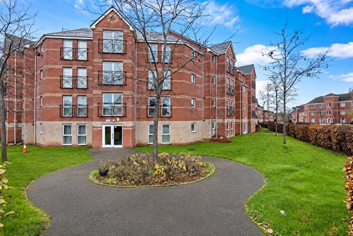 2 Bedroom Flat For Sale In Thackhall Street, Coventry, CV2