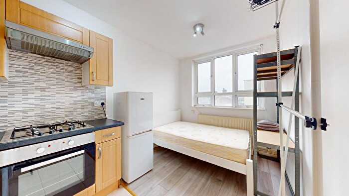 Studio To Rent In High Street, London, NW10
