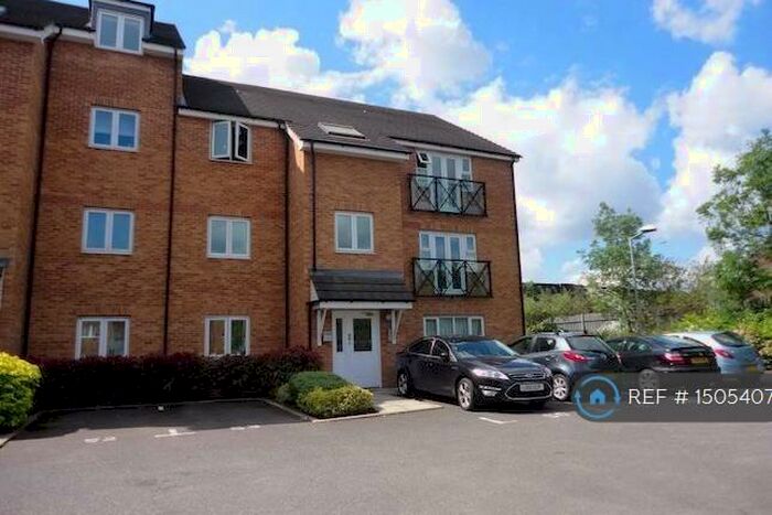 1 Bedroom Flat To Rent In Gwendoline Court, Waltham Cross, EN8