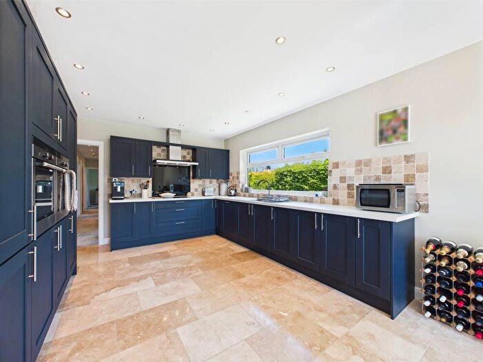 5 Bedroom Detached House For Sale In Church Lane, Catwick, Beverley, HU17