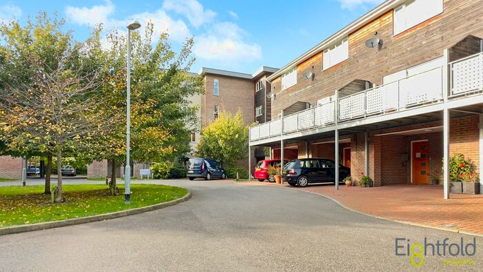 2 Bedroom Flat To Rent In The Nurseries, Lewes, BN7