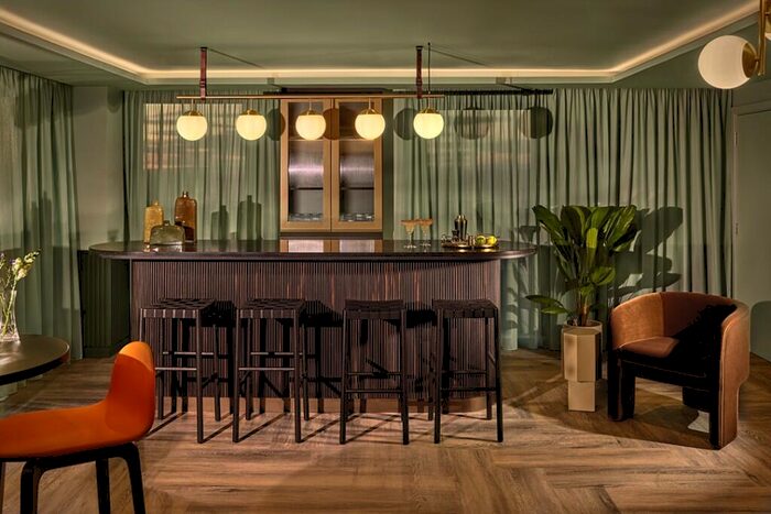 Studio To Rent In Warroch Place, Glasgow, G3