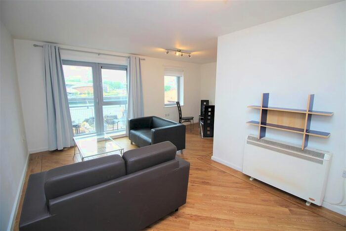 2 Bedroom Flat To Rent In River View, Sunderland, SR1