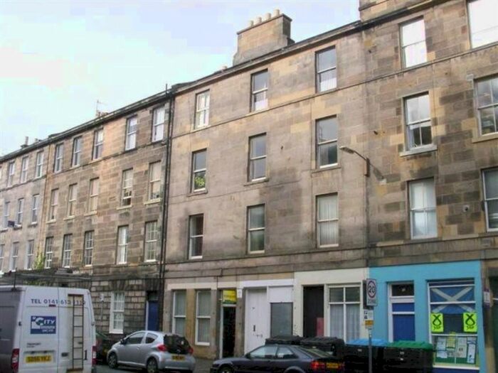 2 Bedroom Flat To Rent In Montague Street, Newington, Edinburgh, EH8