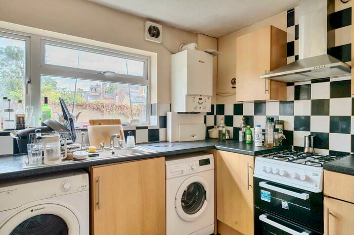 4 Bedroom Semi-Detached House To Rent In Denmark Road, Oxford, OX4