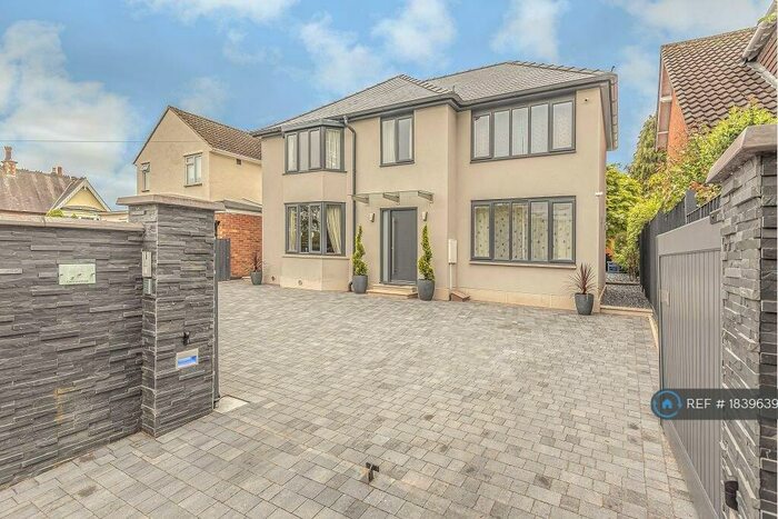 4 Bedroom Detached House To Rent In Vineyard Road, Hereford, HR1