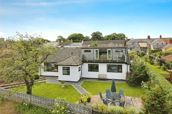 4 Bedroom Bungalow For Sale In The Green, High Coniscliffe, Darlington, Durham, DL2
