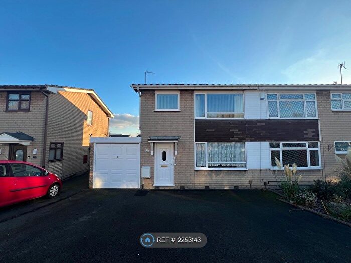 3 Bedroom Semi-Detached House To Rent In Abingdon Road, Dudley, DY2