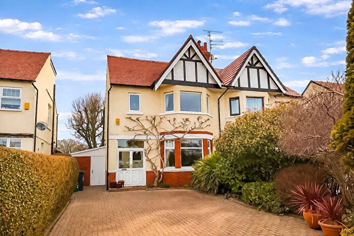 4 Bedroom Semi-Detached House For Sale In Moss Lane, Churchtown, PR9