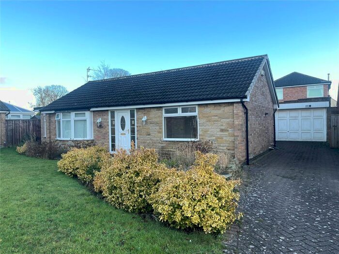 2 Bedroom Bungalow For Sale In Crowood Avenue, Stokesley, Middlesbrough, TS9