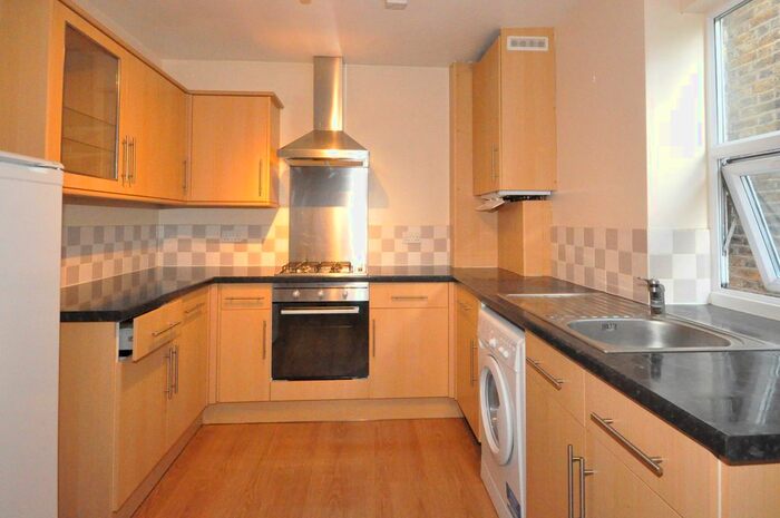 2 Bedroom Flat To Rent In Corfton Road, London, W5