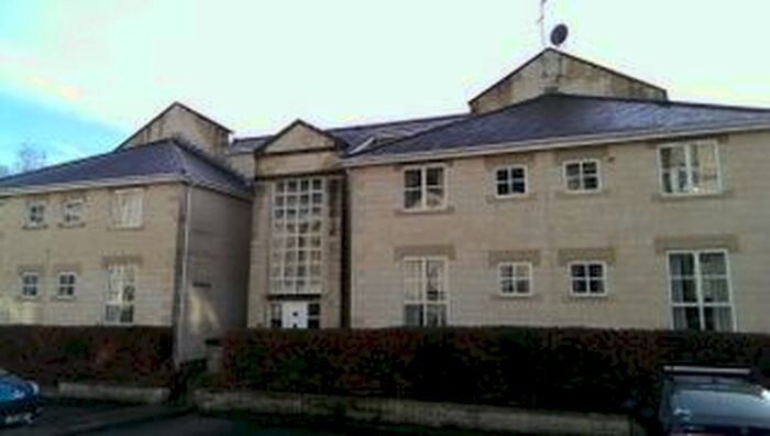 2 Bedroom Flat To Rent In Walcot Gate, Bath, BA1
