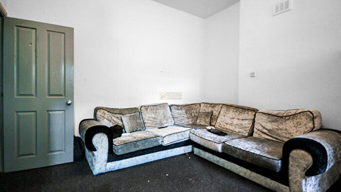 1 Bedroom Terraced House To Rent In Hazelwell Street, Stirchley, Birmingham, B30