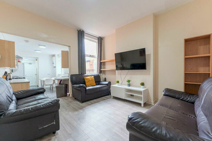 7 Bedroom Terraced House To Rent In Tiverton Road, Selly Oak - Student Property, B29