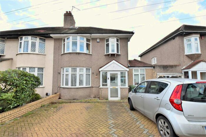 3 Bedroom Semi-Detached House To Rent In Madison Crescent, Bexleyheath, DA7