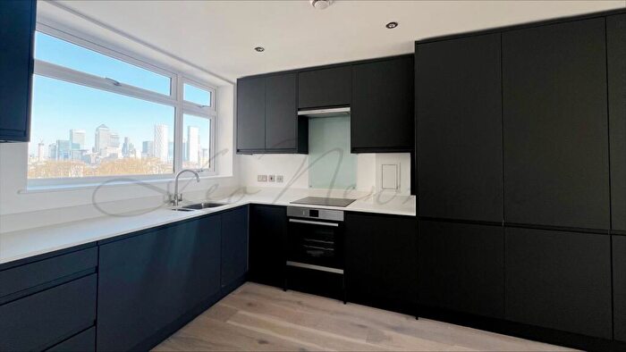 2 Bedroom Flat To Rent In Caroline Street, Limehouse, E1