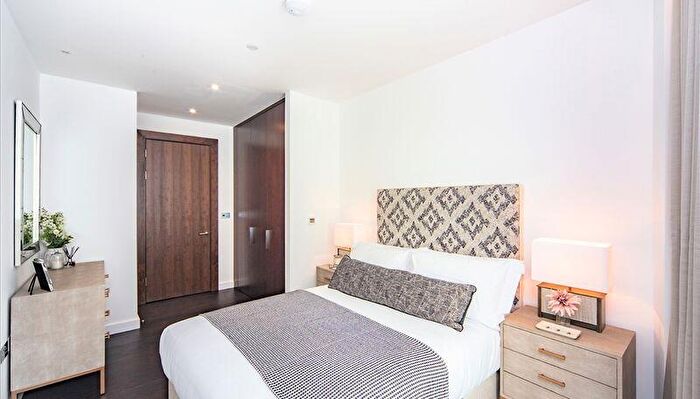2 Bedroom Apartment To Rent In Charles Clowes Walk, London, SW11