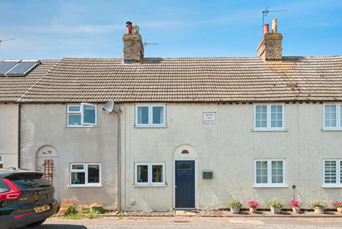 2 Bedroom Terraced House For Sale In New Road, Clifton, Shefford, SG17