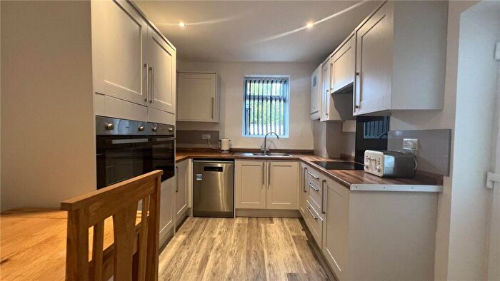 6 Bedroom Terraced House To Rent In Farrar Road, Bangor, Gwynedd, LL57