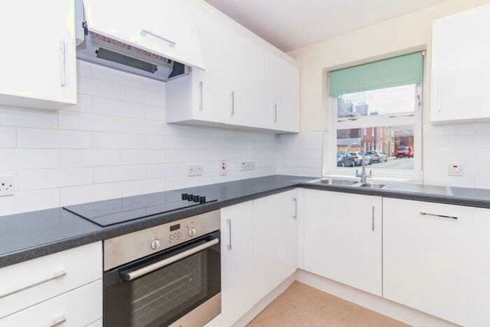 2 Bedroom Terraced House To Rent In Wellington Street, Oxford, OX2