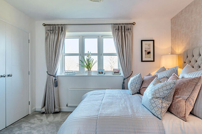 2 Bedroom Semi-Detached House For Sale In Willow Fields, Cranleigh, GU6