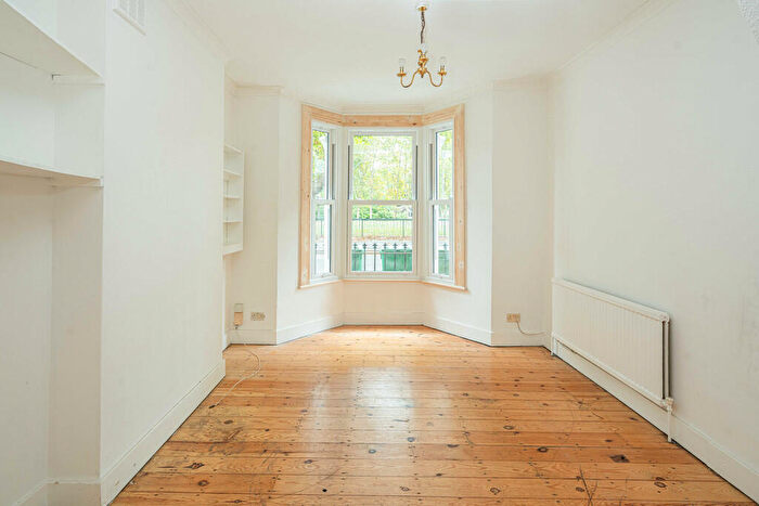4 Bedroom Terraced House To Rent In Kitson Road, London, SE5