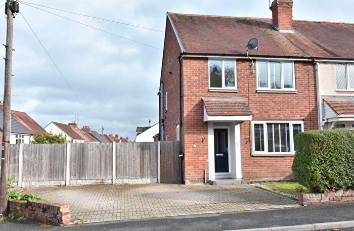 3 Bedroom End Of Terrace House For Sale In Kingswinford, Mount Pleasant, DY6