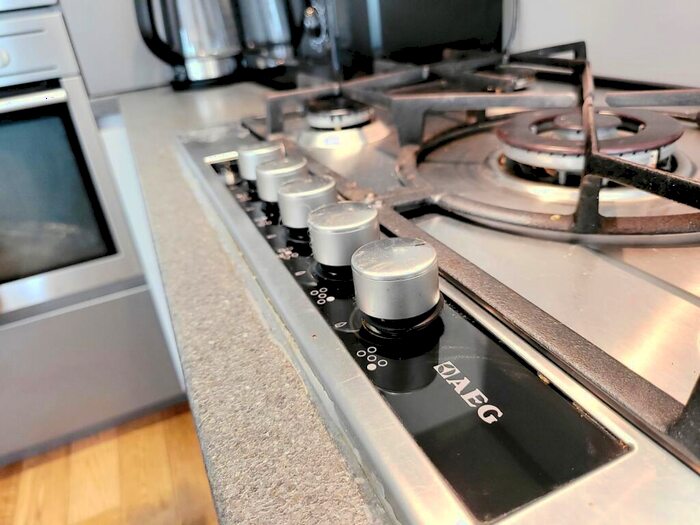 3 Bedroom Detached House To Rent In Manchester New Road, Middleton, M24