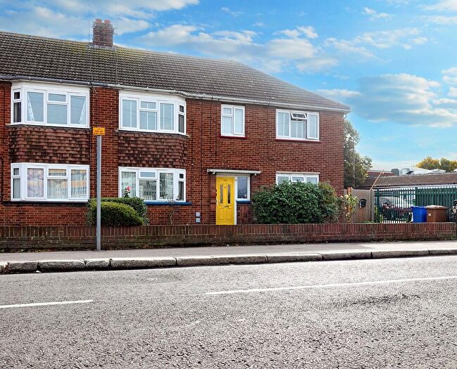 2 Bedroom Flat To Rent In Hope Street, Sheerness, ME12