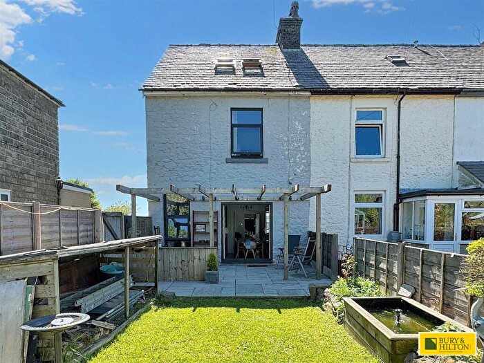 3 Bedroom End Of Terrace House For Sale In New Cottages, Grinlow Road, Buxton, SK17