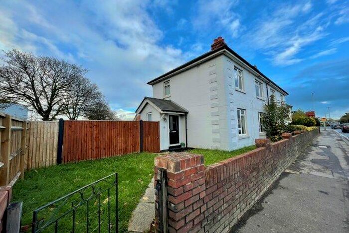 3 Bedroom Property To Rent In York Terrace, Portsmouth, PO2