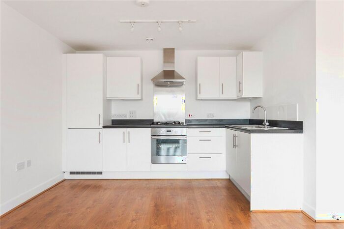 1 Bedroom Flat To Rent In Fitzgerald House, St. Georges Grove, London, SW17