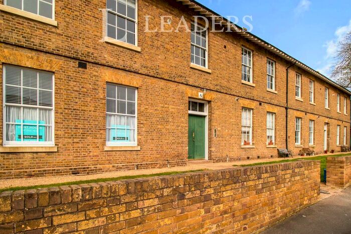 2 Bedroom Flat To Rent In Chapel Road, Shoeburyness, Southend-On-Sea, SS3