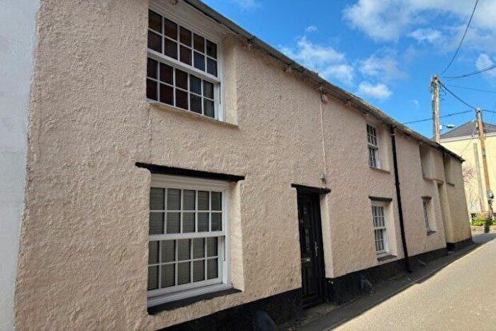 3 Bedroom Property To Rent In Mevagissey, St. Austell, PL26