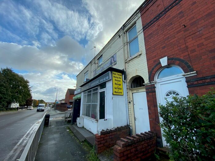 3 Bedroom Flat To Rent In Parkfield Road, Parkfields, Wolverhampton, WV4