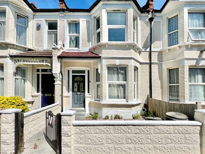4 Bedroom Terraced House To Rent In Eswyn Road, Tooting, London, SW17