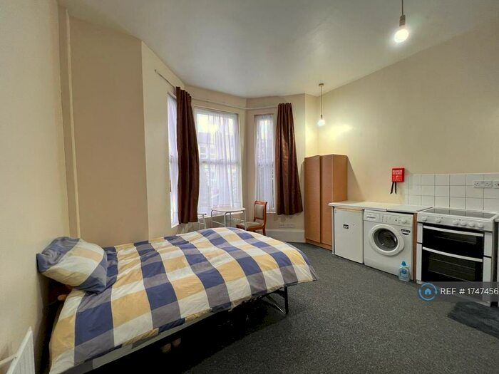 Studio To Rent In Mount Pleasant Road, London, N17