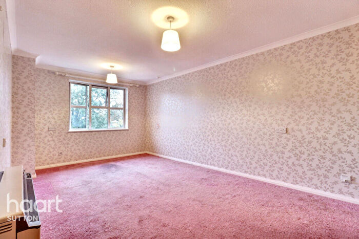 1 Bedroom Retirement Property To Rent In Holmwood Gardens, Wallington, SM6