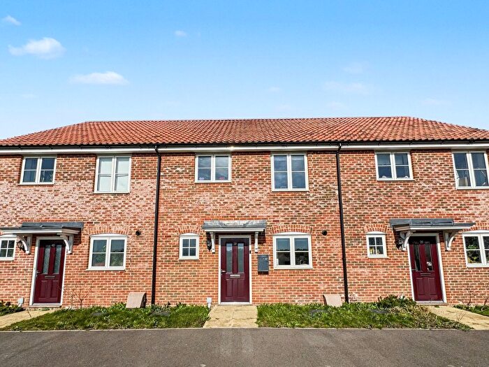 3 Bedroom Terraced House For Sale In How Walk, Stowmarket, IP14